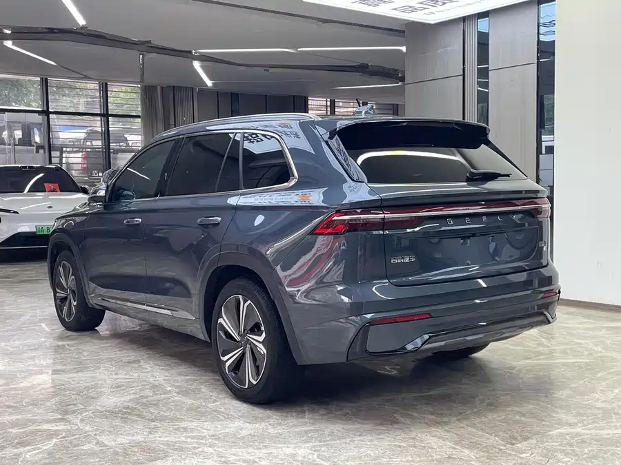 Geely Xingyue L 2022 г. 5