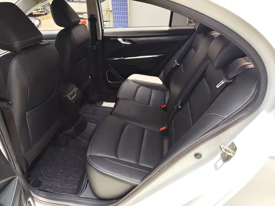 Geely Emgrand 2022 г. 8