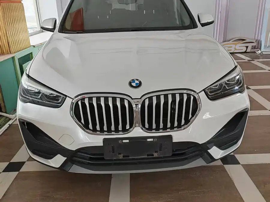 BMW X1 2022 г.
