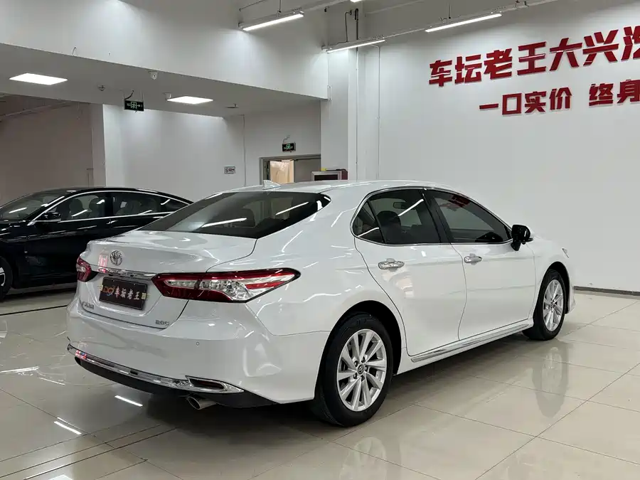 Toyota Camry 2023 г. 4